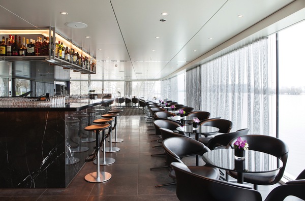 Scenic Luxury Cruises & Tours JASPER River Cafe 15.jpg